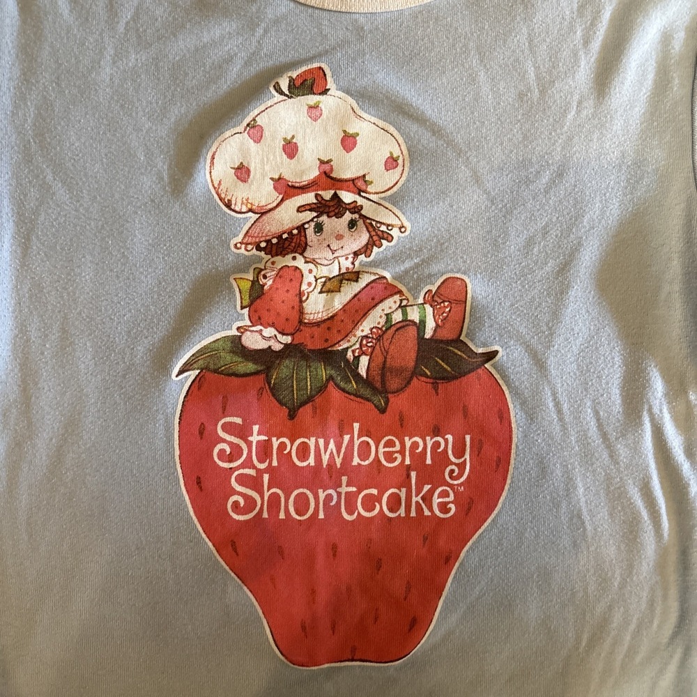 Vintage‎ Strawberry Shortcake T-Shirt Junior Size Medium